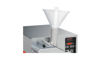 Standard funnel for long- and bulk solids