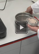 Application Video: Using adapter and counterweight of the Planetary Mill PULVERISETTE 5 premium line